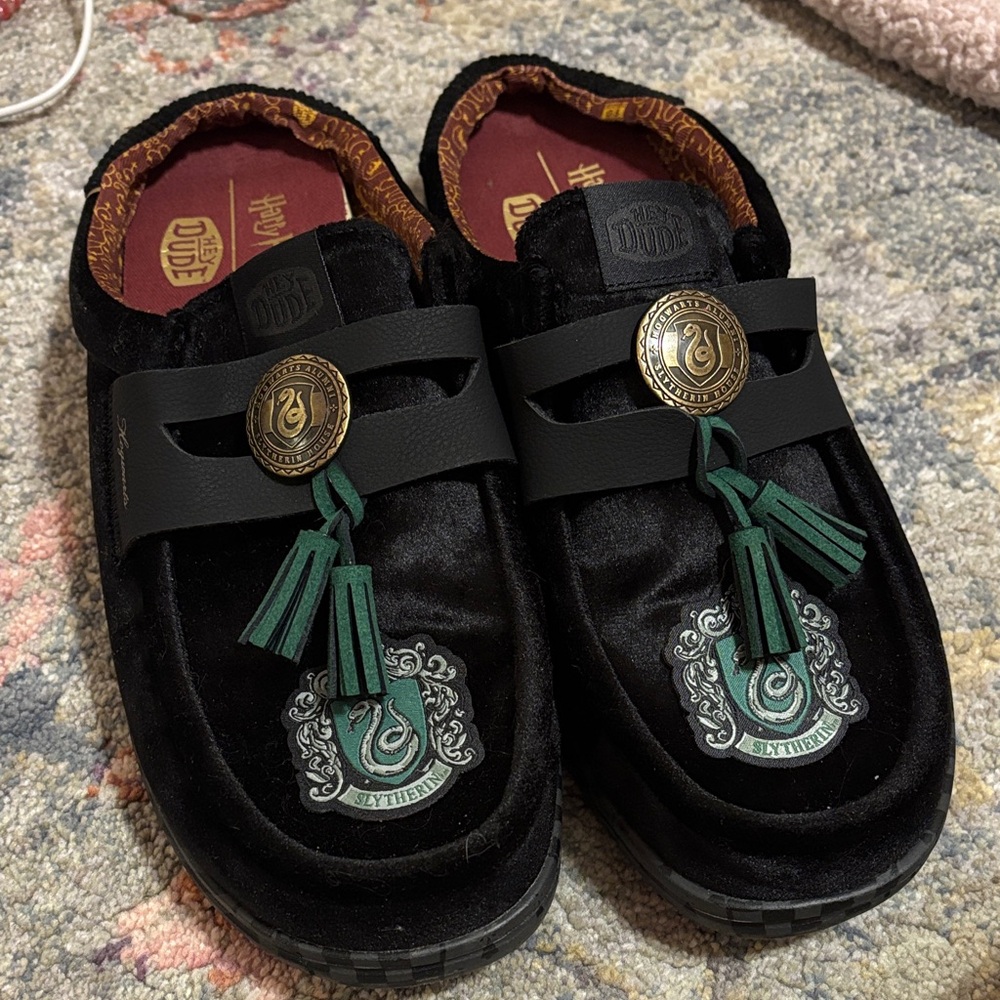 Hey Dude Black Slippers with Green Tassels Harry Potter Limited Edition